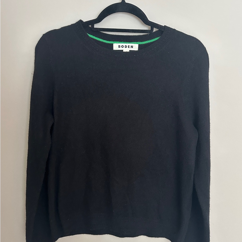Boden Women’s Eva Cashmere Black crew neck sweater size medium